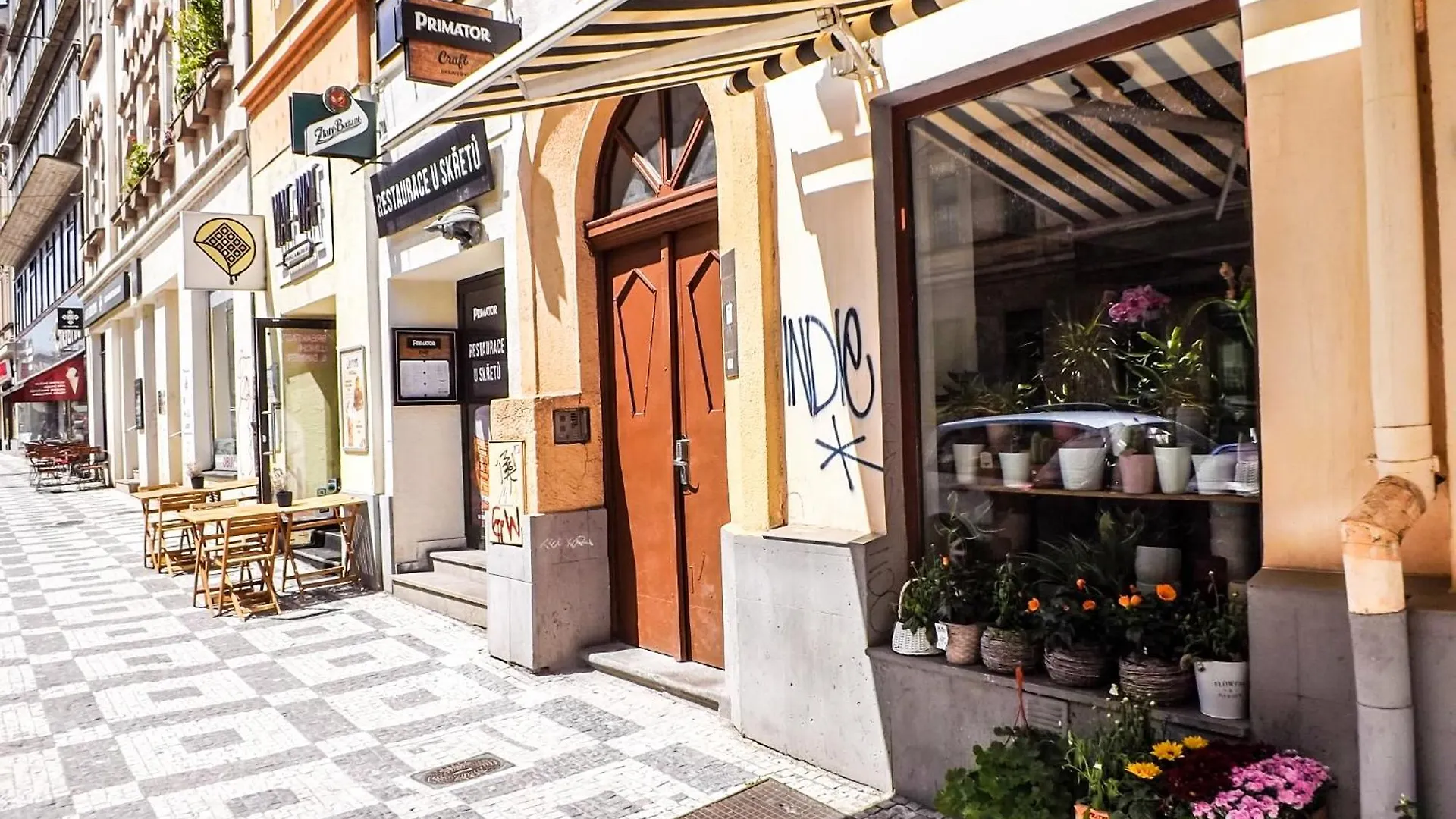 Single Room B5 In Prague 7 República Checa
